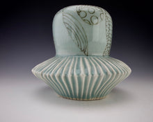 Load image into Gallery viewer, Carved Celedon Skirt Vase