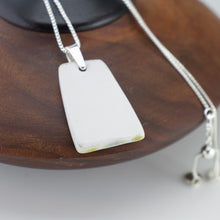 Load image into Gallery viewer, Incised Porcelain Pendant with Green