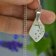 Load image into Gallery viewer, Kite Shape - Feather Light - Porcelain Pendant