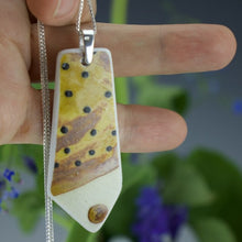 Load image into Gallery viewer, Amber/Yellow Reversible Pendant