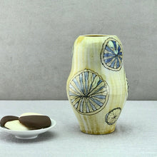 Load image into Gallery viewer, Vase